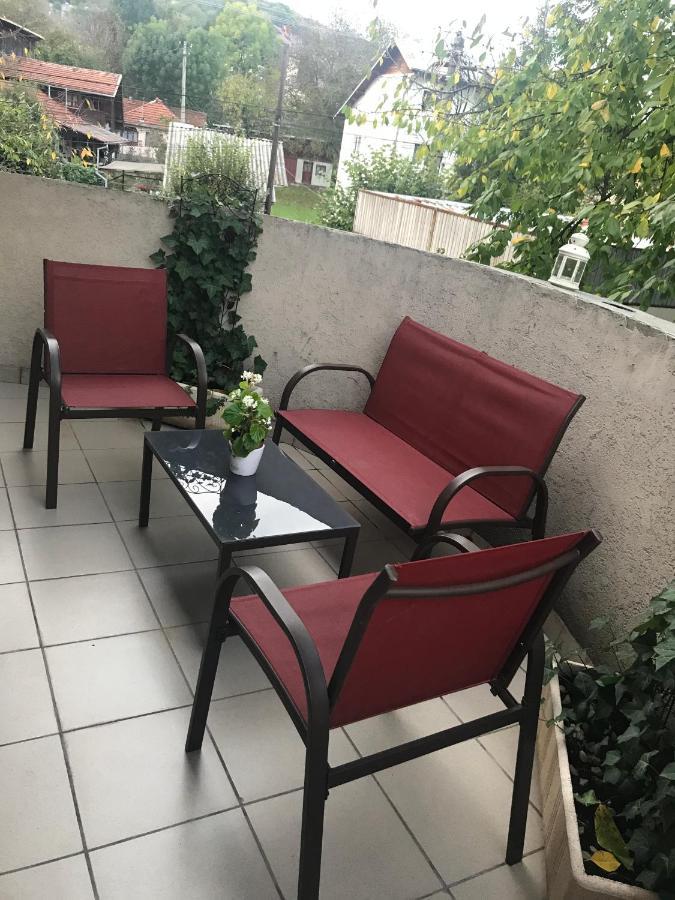 Garsoniera Mandrilor Appartement Slănic Buitenkant foto