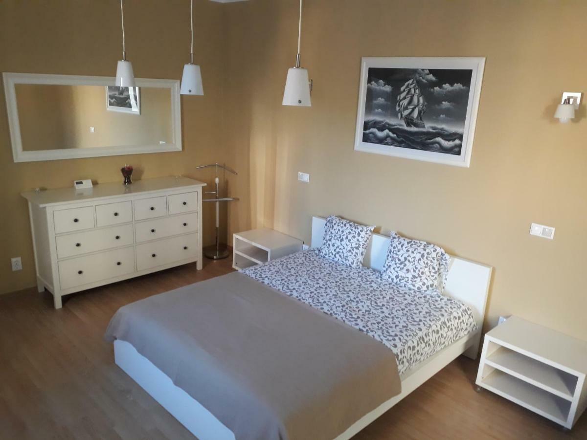 Garsoniera Mandrilor Appartement Slănic Buitenkant foto